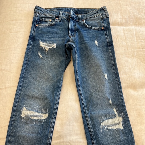 & Denim, Size 25, skinny low waste, distressed - Picture 2 of 3